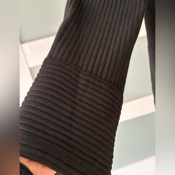 Tahari Sport Black Ribbed Cowl Neck Top NWOT! - Picture 5 of 7